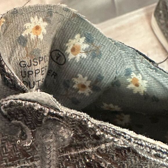 Gypsy Jazz Gray Flats Versatile Loafers size 7 new - Picture 7 of 8